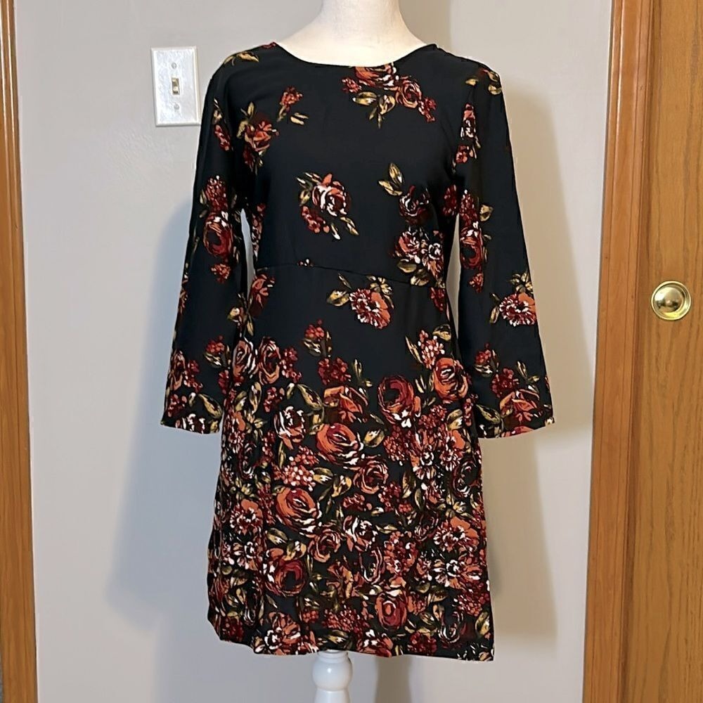 Abercrombie & Fitch Black Floral Bell Sleeve Mini Dress Rose‎ Print Side Zip